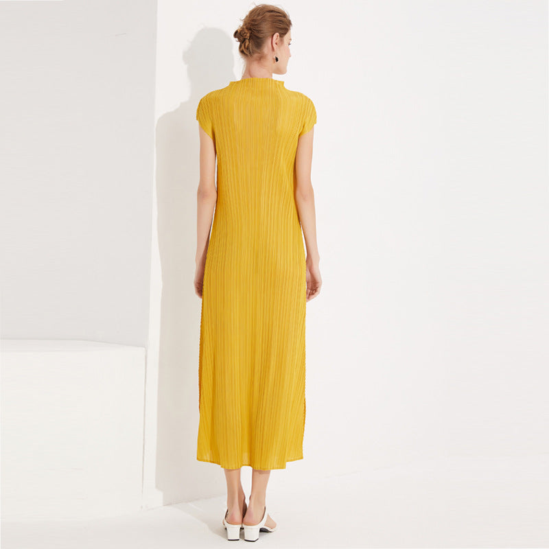 Original new product hand-painted pleated dress 2025 summer new women's temperament round neck sleeveless long dress clothing