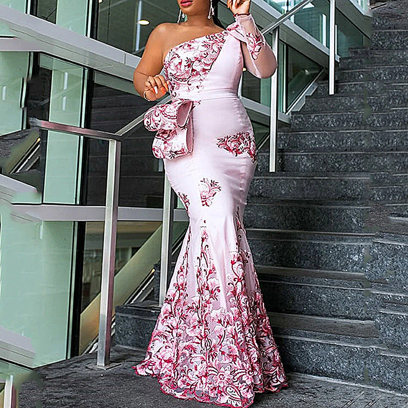 2025 new New 2025 women's clothing wish dress INS Internet celebrity print weaving splicing fishtail dress