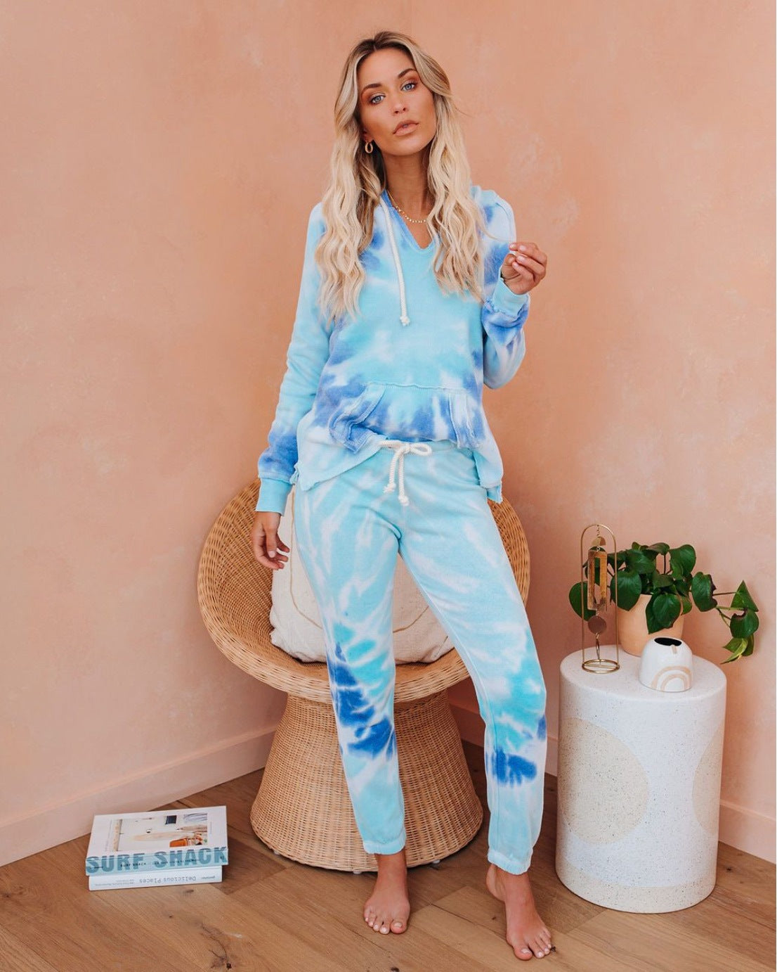2025 spring and summer new loungewear casual two-piece set women's summer long-sleeved hoodie trousers set