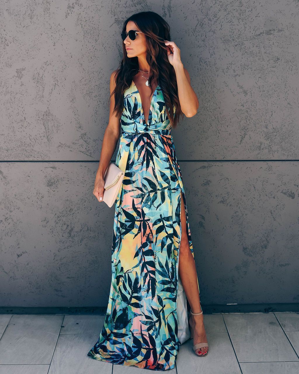 2025 spring and summer new Popular trade women's clothing independent station sleeveless V-neck printed slim dress long dress new