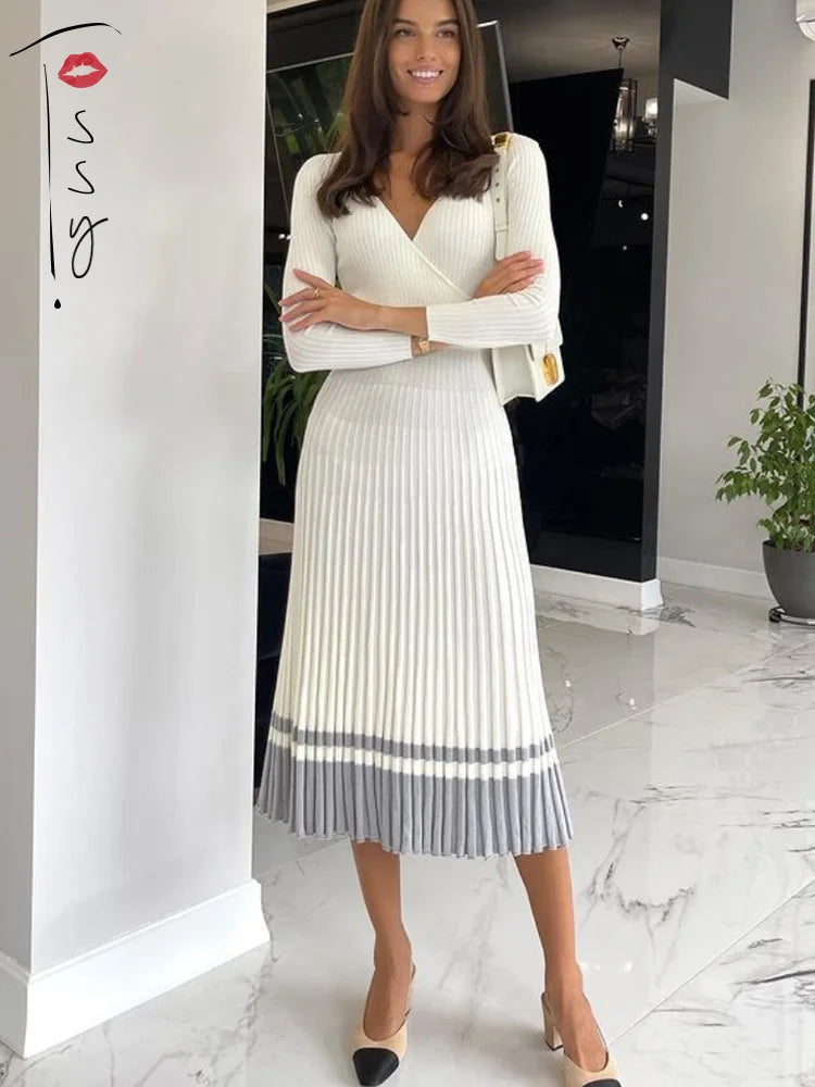 jinran Women Ribbed V-neck Fold Knitted Max Dress Ladies Skinny Sexy A-line Dresses Two Color Patchwork Elegant Chic Vestidos