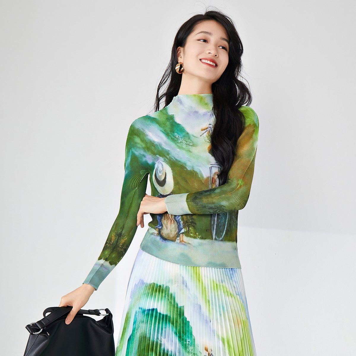 2025 women's t-shirt top Nanyou high-end women's clothing wholesale high-end fashion printed slim-fitting long-sleeved top