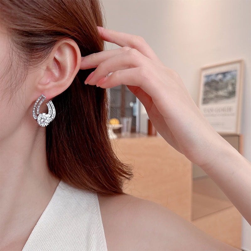 2025 Popularan double-row square full zirconium U-shaped stud earrings s925 silver needle retro geometric inlaid flower fashion personalized earrings