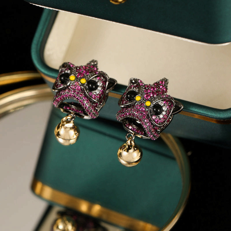 2025 Creative lion dance lion stud earrings zircon inlaid retro dynasty Chinese style personalized design bell lion head earrings