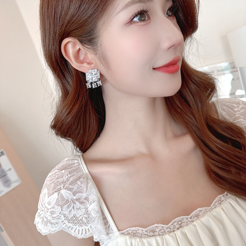 2025 Japan and Korea s925 silver needles slightly inlaid with zirconium square stud earrings fashion personality geometric earrings female Internet celebrities trend versatile models