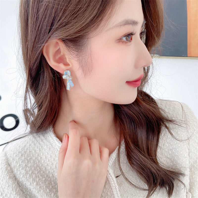 2025 s925 silver needle fashion commuter earrings wholesale high-grade earrings zircon inlaid three-dimensional ribbon bow earrings