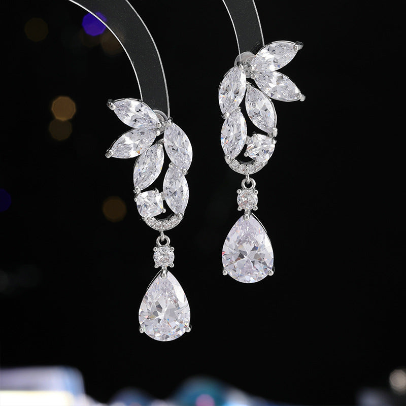 2025 Korean version of exquisite design sense luxury long colored treasure earrings water drop zircon temperament earrings dress dinner accessories