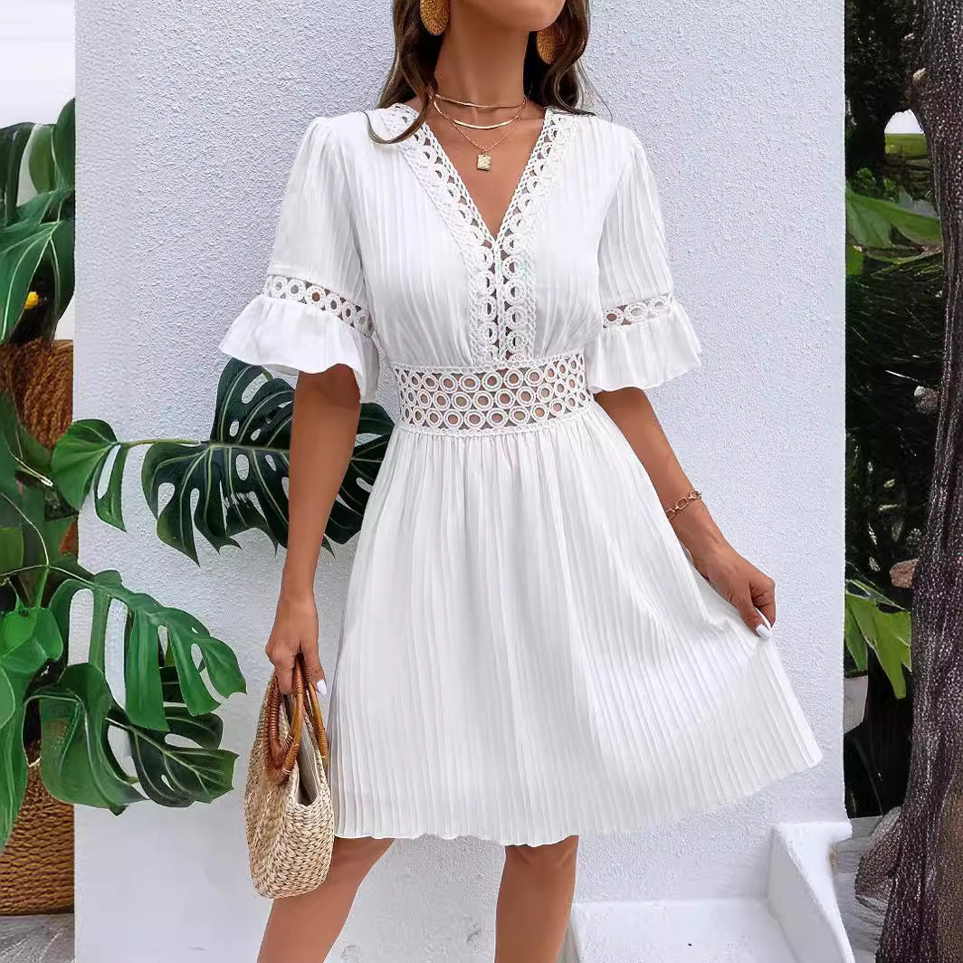 2025 Popular, , New women's clothing summer new splicing lace fashion V-neck waist solid color dress