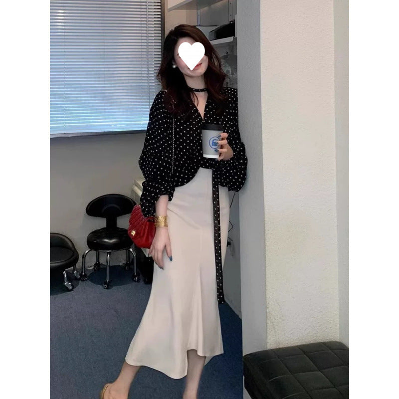 temperament black polka dot neck collar shirt women's spring and autumn niche design sense loose front shoulder low neck top