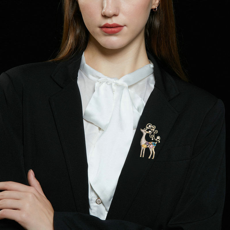 2025 Micro-inlaid colorful zircon inlaid niche design sense has your blazer corsage Christmas elk brooch all the way