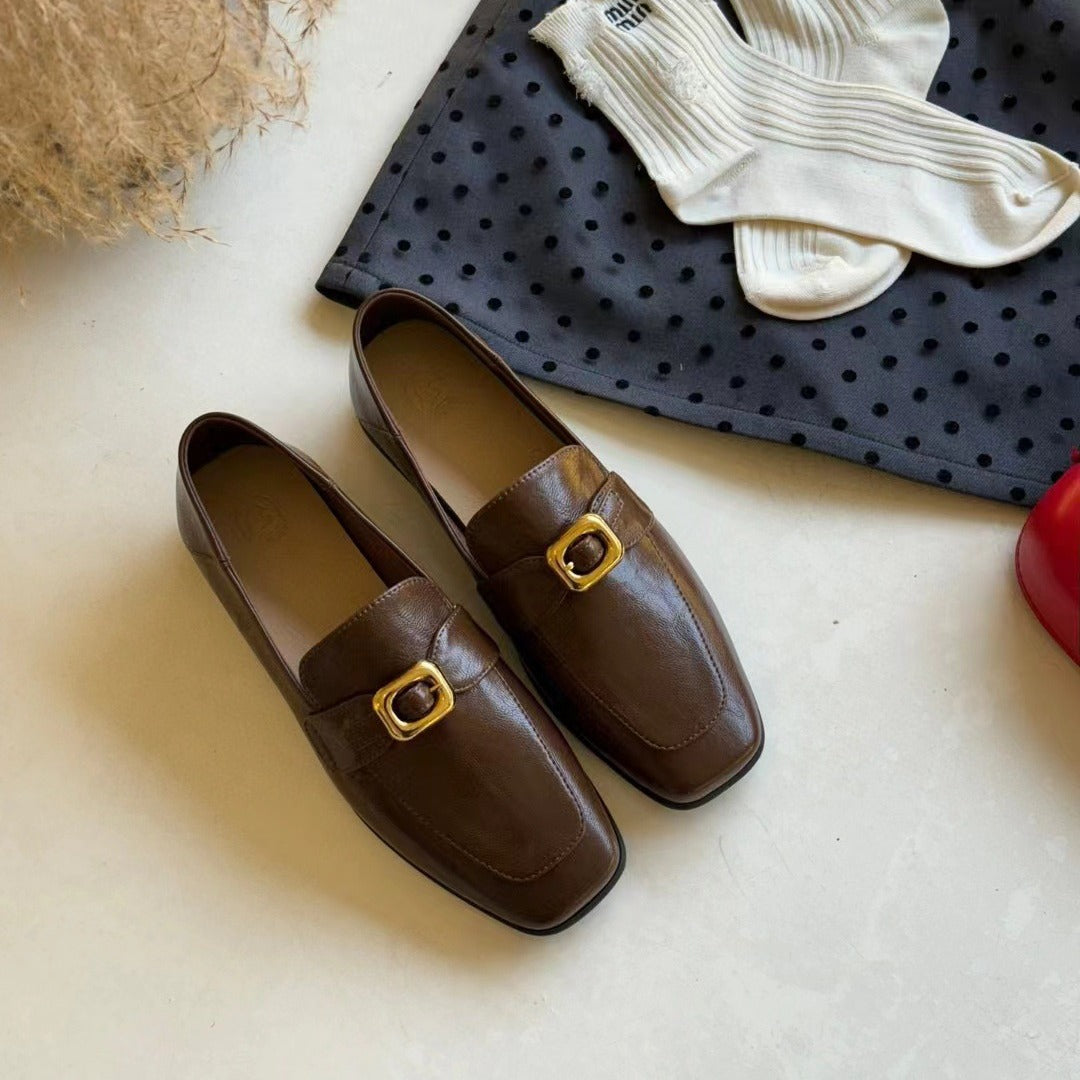 2025 Cowhide version~ Grape mother, the same British style can be stepped on with a gold buckle and a foot pedal, versatile loafers, women's small leather shoes