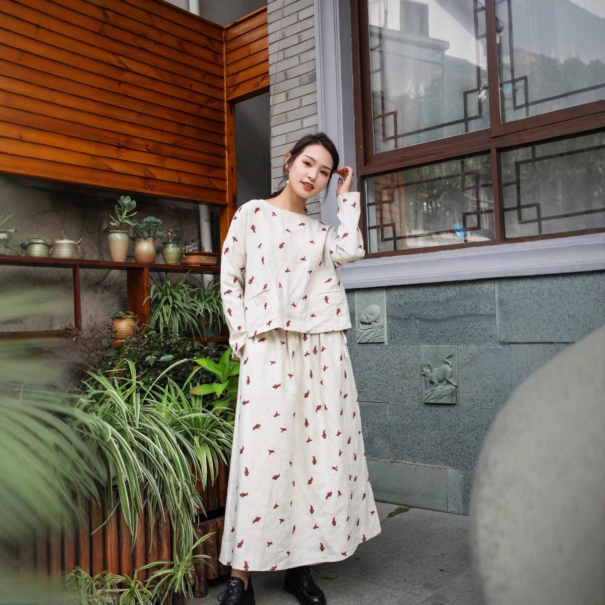 2025 Early autumn rain dew hemp front embroidery with broken pleats elastic waist strap skirt 91016C large skirt elegant