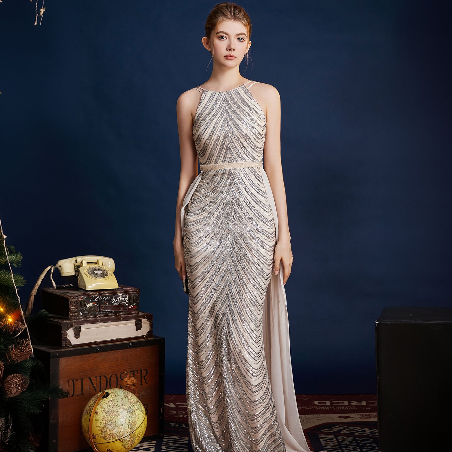 2025 Evening dress dress female high-end high-end celebrity banquet wear slim and thin sequined fishtail sleeveless long dress