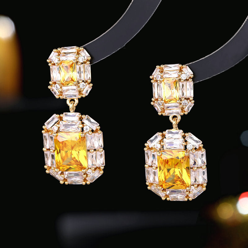 2025 S925 silver needle temperament elegant high sense of fashion super flash square zircon inlaid earrings banquet dress with earrings