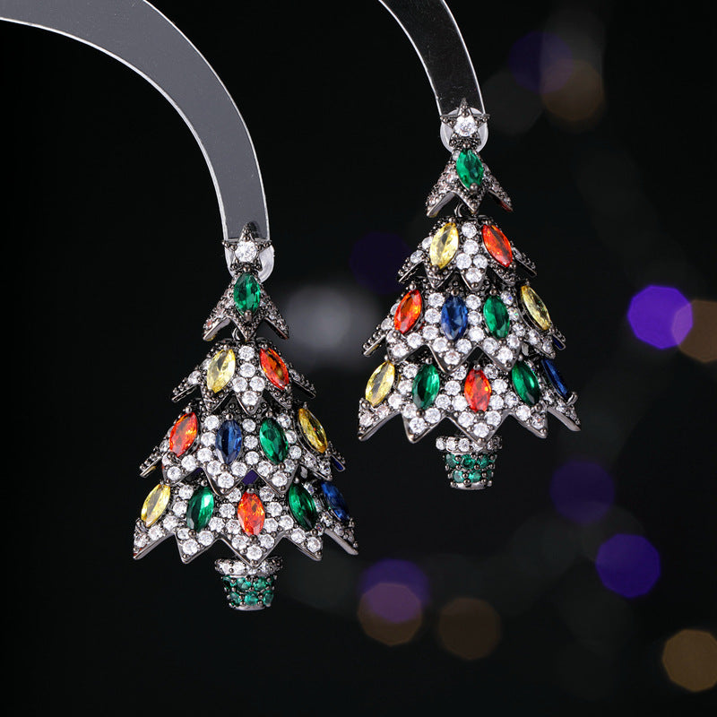 2025 Winter personalized design Christmas tree zircon earrings s925 silver needle exaggerated atmosphere court style retro earrings