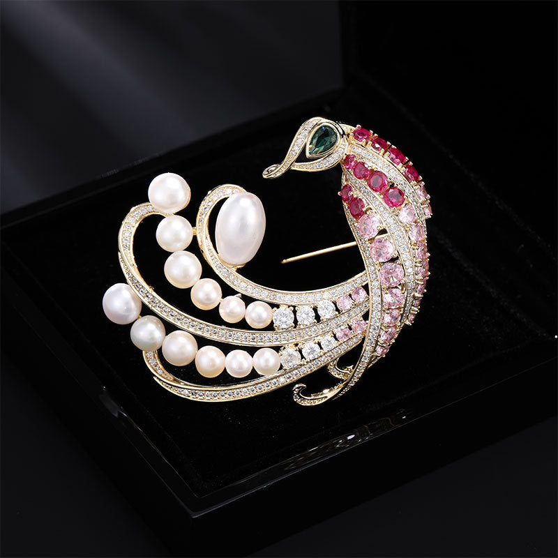 2025 National style natural freshwater pearl peacock brooch retro luxury atmospheric corsage fashion light luxury suit coat accessories