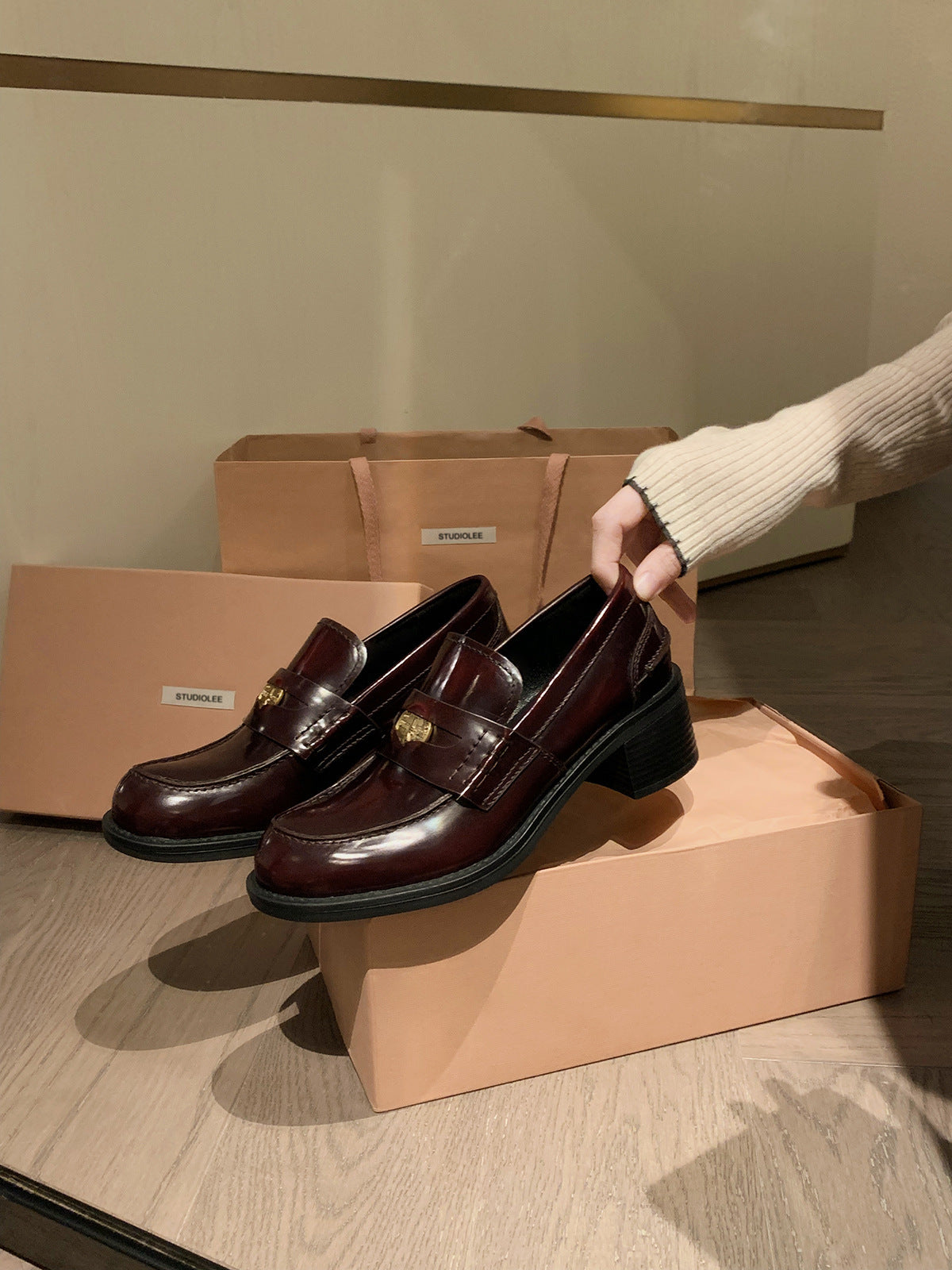 2025 Cowhide version~ Xingshengda shoes British style A miu small gold coins thick heel lazy loafers women's small leather shoes