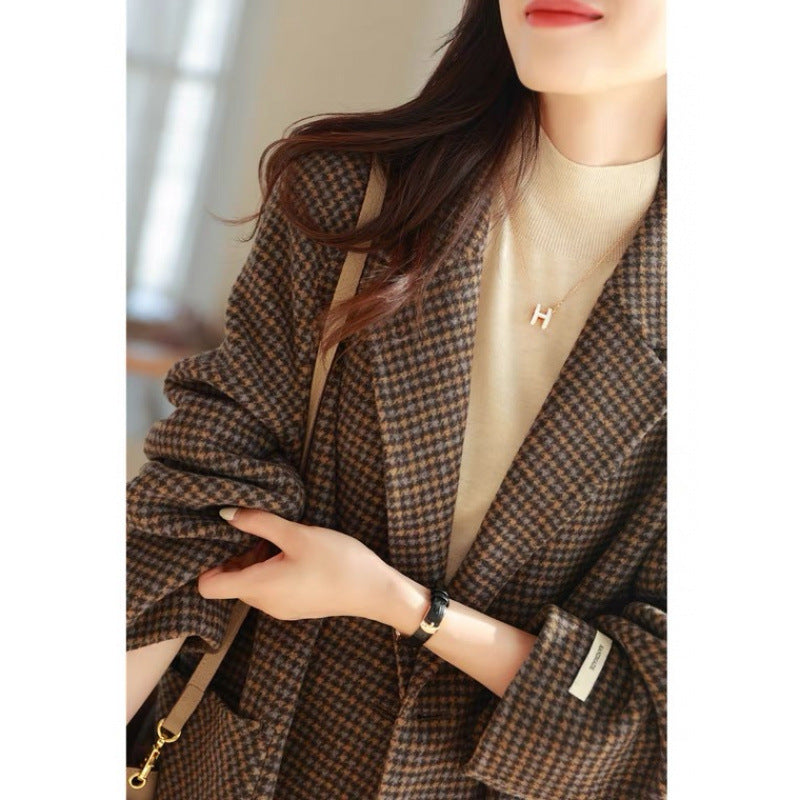 2025 new handmade medium and long temperament coat for women, small suit collar, loose plaid coat for women