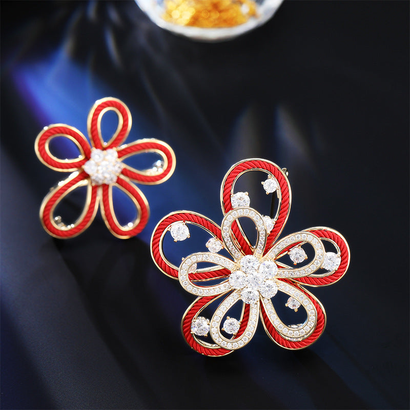 2025 Good luck red rope sunflower brooch light luxury niche design corsage slightly inlaid zircon fashion coat suit accessories