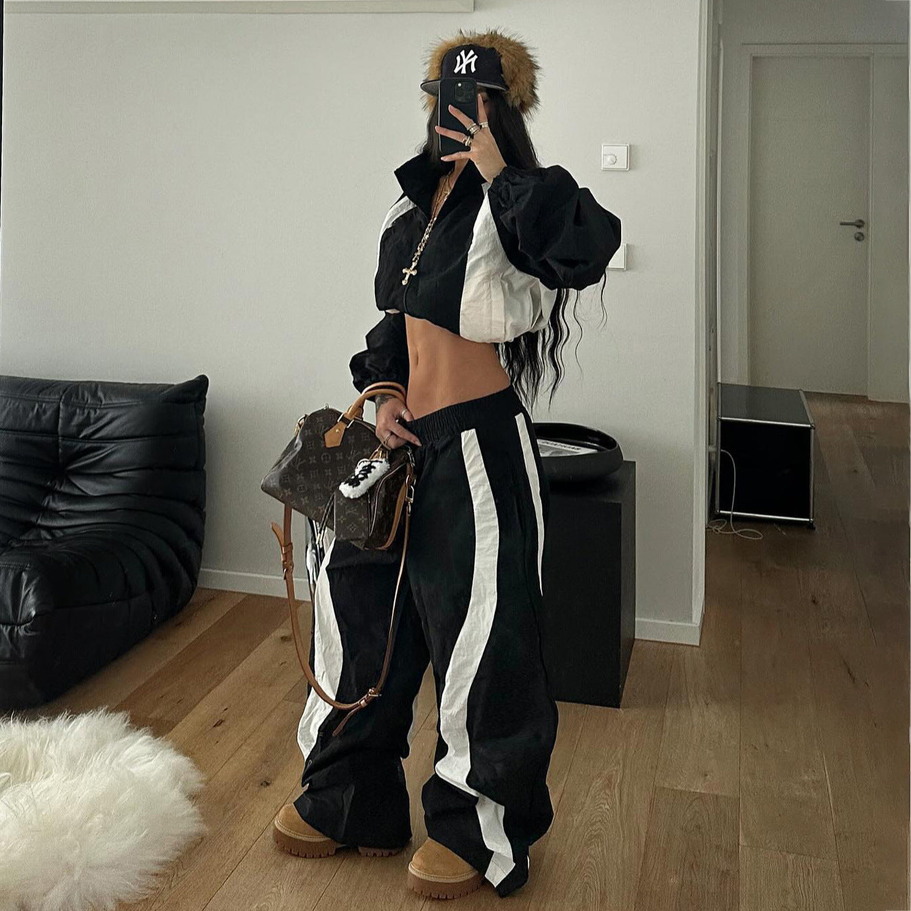 2025 Spice Girls Fashion Contrasting Colors Splicing Exposed Navel Sports Suit Women's High-end Loose Fashion Suit Women's Cross-border