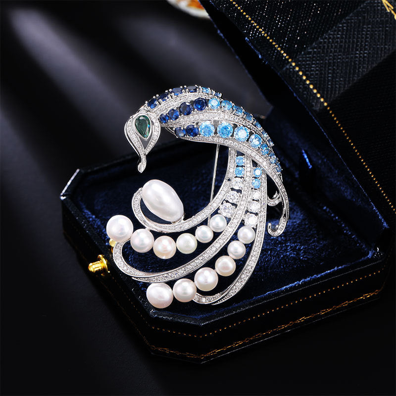 2025 National style natural freshwater pearl peacock brooch retro luxury atmospheric corsage fashion light luxury suit coat accessories