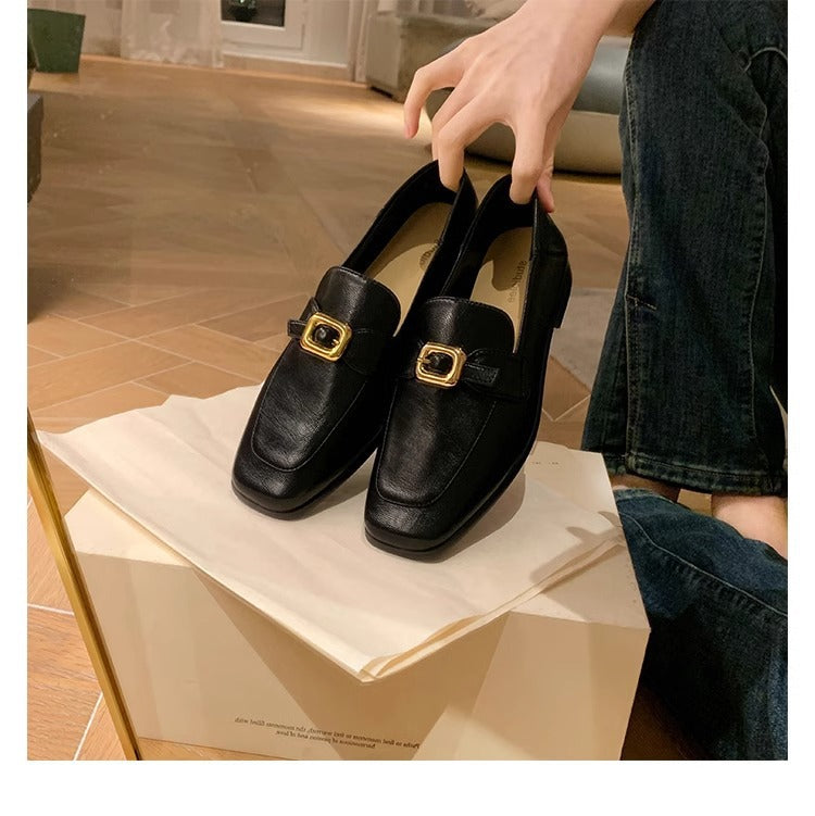 2025 Cowhide version~ Grape mother, the same British style leather can be stepped on with a small gold buckle and a pedal on loafers, women's small leather shoes.