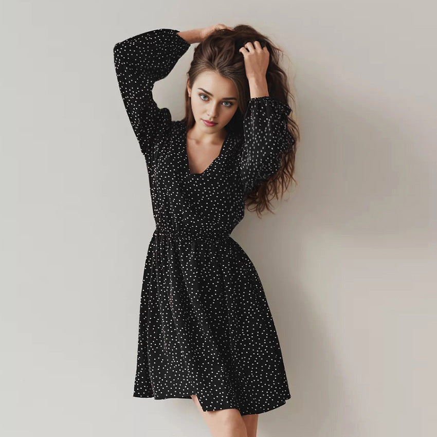 2025 spring wildberries polka dot V-neck bubble sleeve long-sleeved dress New fashion retro short skirt women