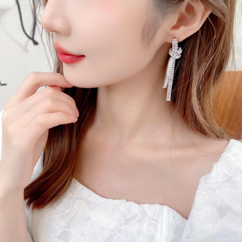 2025 New light luxury style high-end earrings rectangular zircon inlaid creative design knotted long tassel earrings