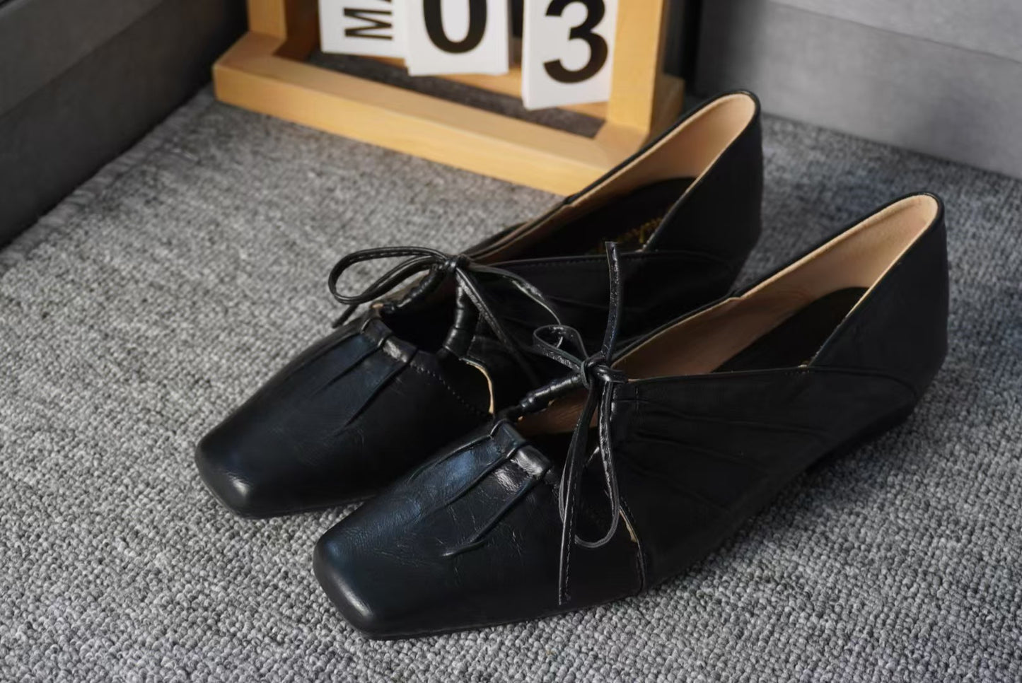 2025 Sheepskin version~ niche design pleated hollow square head Mary Jane shoes leather bow flat shoes