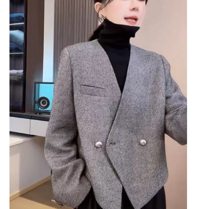 High-end streamer blazer women's autumn new design niche single-breasted short casual and thin suit
