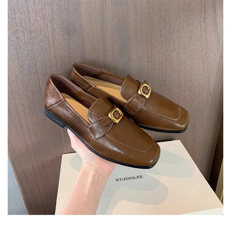 2025 Cowhide version~ Grape mother, the same British style leather can be stepped on with a small gold buckle and a pedal on loafers, women's small leather shoes.