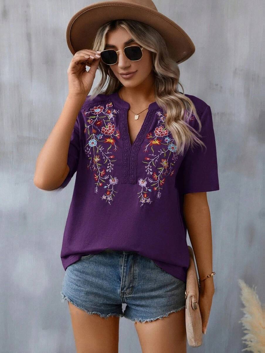2025 Popular, , New summer new fashion 10,000-needle embroidered splicing lace lace top women's T