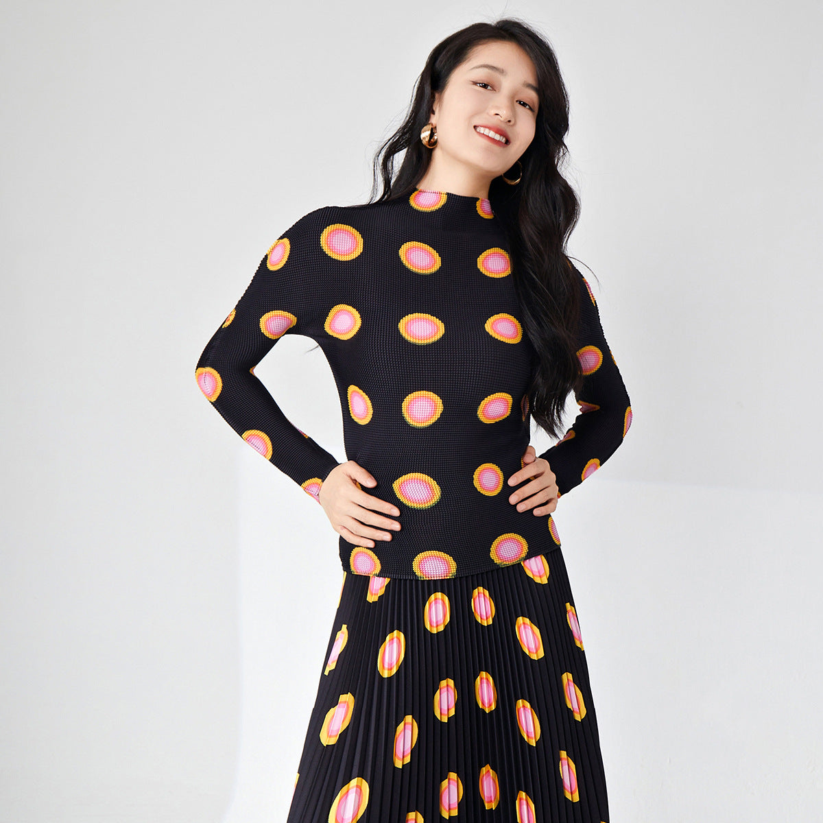 2025 women's t-shirt top Nanyou high-end women's clothing wholesale high-end fashion printed slim-fitting long-sleeved top