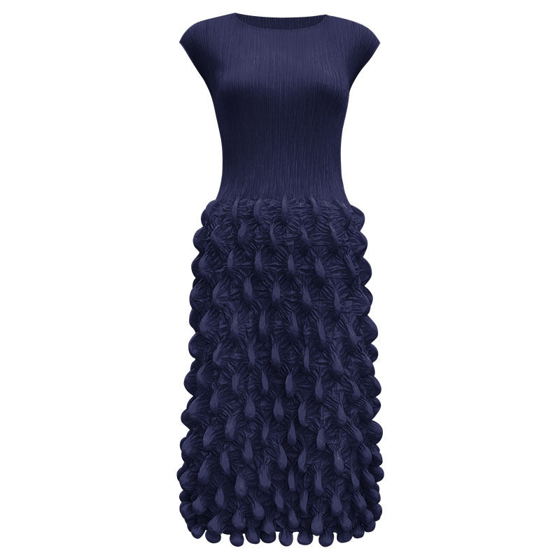 2025 summer new spot bubble pleated long dress slim pleated women's clothing solid color niche handmade sleeveless dress