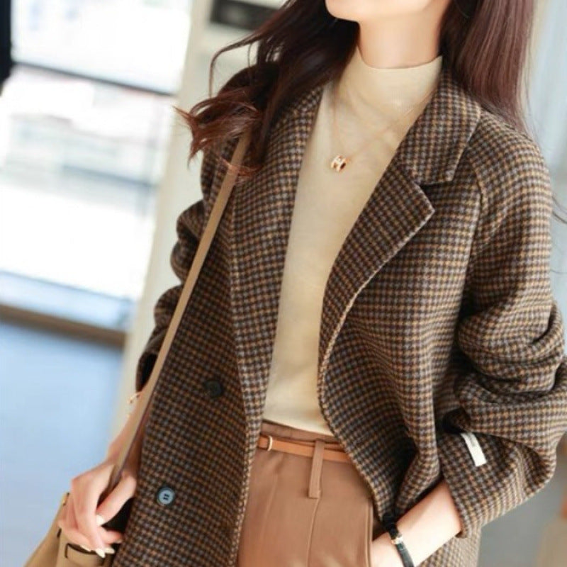 2025 new handmade medium and long temperament coat for women, small suit collar, loose plaid coat for women