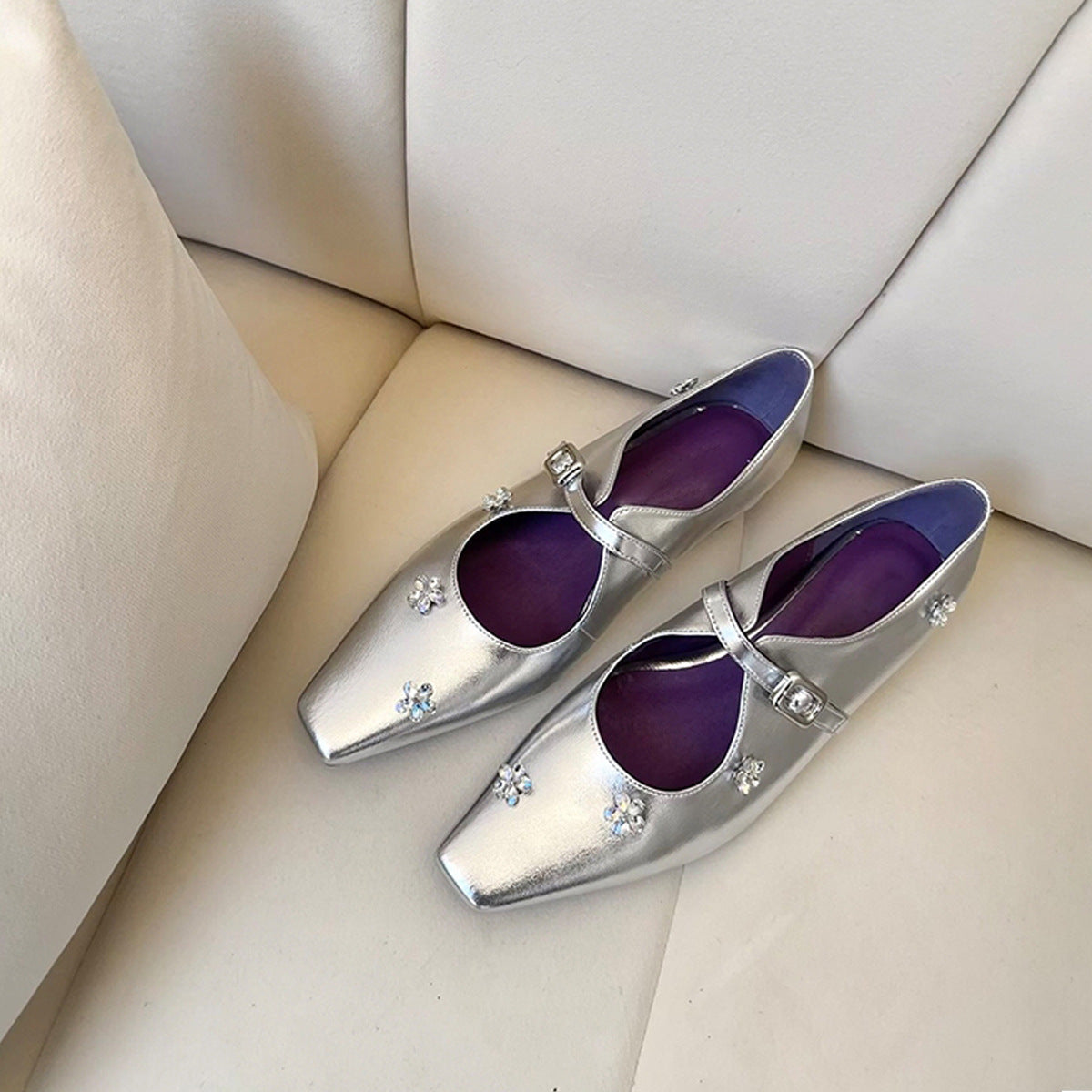 2025 Spot sheepskin version~ rhinestone flower inner height increase single shoes with temperament square head silver Mary Jane shoes