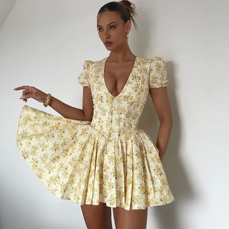 jinran birthday outfit French Sweet Style Autumn New Sexy Deep V Thin Waist Short Sleeve Mid Pleated Floral Dress Women