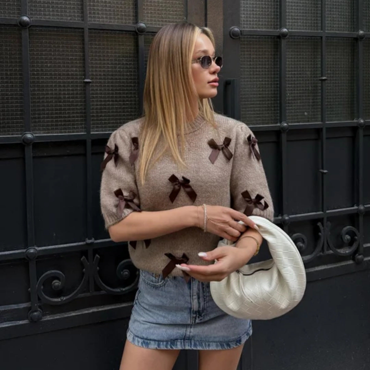 2025 New Maillard retro bow collage knitted sweater spring and autumn new loose knitted top high sense