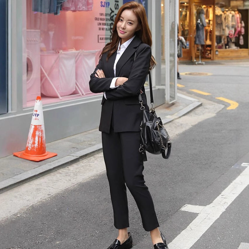 2025 Professional suit women's spring and autumn new small suit OL slim trousers annual meeting clothing emcee host two-piece suit