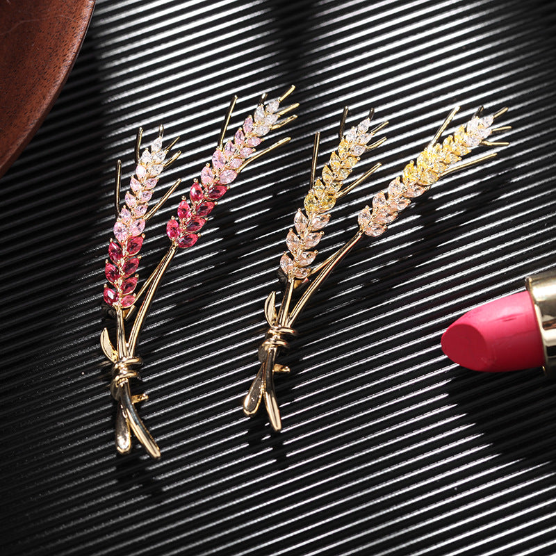 2025 Korean Internet celebrity style temperament high-end suit coat accessories fashionable color zircon corsage pin wheat ear brooch female