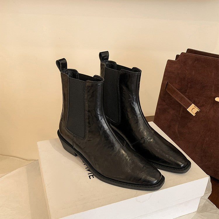 2025 Cowhide version~ 2025 autumn and winter new pointed one-pedal Chelsea short boots fashion British thick heel Martin boots women