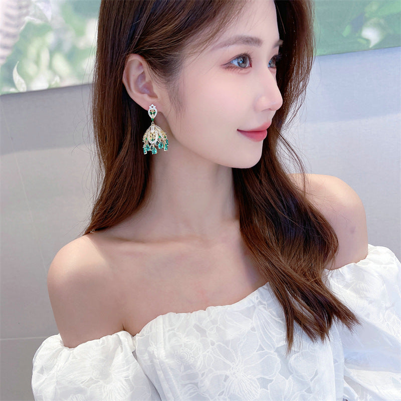 2025 court style exaggerated atmosphere heavy earrings s925 silver needle zircon inlaid high-grade chandelier wind chime earrings