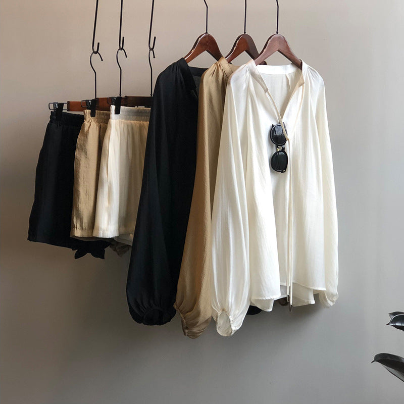 2025 summer new Popular style age reduction small man wear salt fried street Internet celebrity casual shorts two-piece suit women