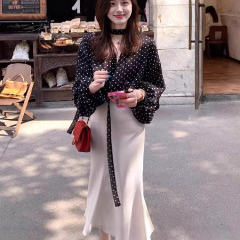temperament black polka dot neck collar shirt women's spring and autumn niche design sense loose front shoulder low neck top