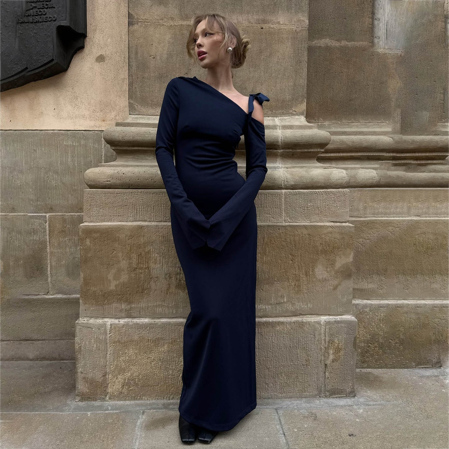 2025 sexy slanted shoulder bow strap slim dress long dress spring temperament high split long sleeve dress