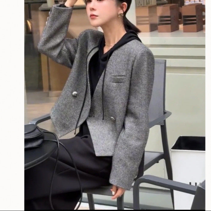 High-end streamer blazer women's autumn new design niche single-breasted short casual and thin suit