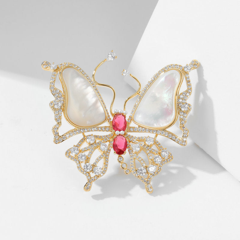 2025 New high-end natural mother shell brooch light luxury elegant Chinese style emerald zircon inlaid butterfly brooch