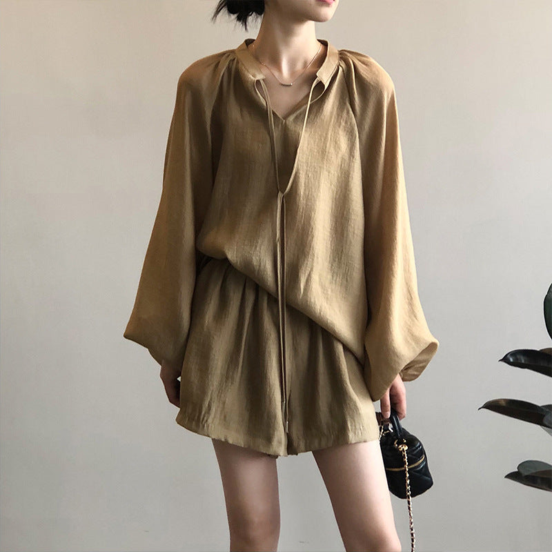 2025 summer new Popular style age reduction small man wear salt fried street Internet celebrity casual shorts two-piece suit women