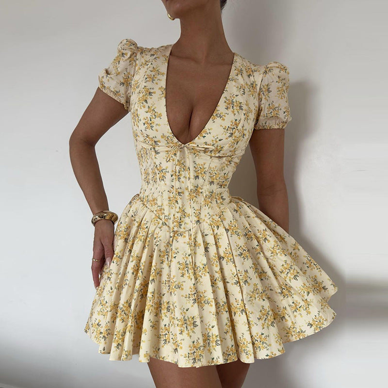 jinran birthday outfit French Sweet Style Autumn New Sexy Deep V Thin Waist Short Sleeve Mid Pleated Floral Dress Women