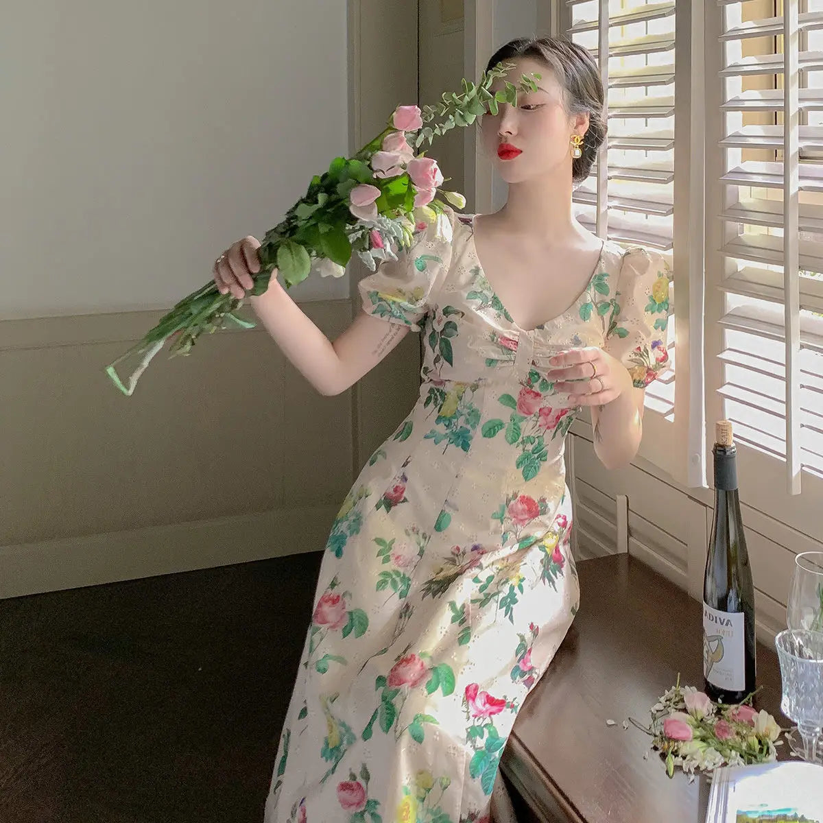 jinran 2024 Summer New Women's Floral Skirt French Retro High-end Design Women's Elegant Fairy Style High Waisted Sexy Dress